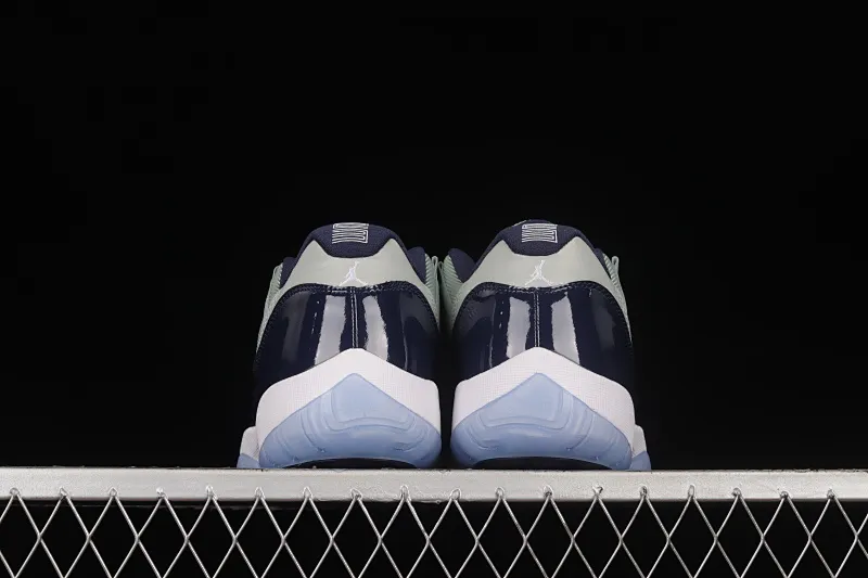 All categories Air Jordan Jordan series basketball shoes Air Jordan 11 F version Air Jordan 11 Retro Low AJ11 navy low top layer genuine standard genuine carbon sports culture basketball shoes 528895-007